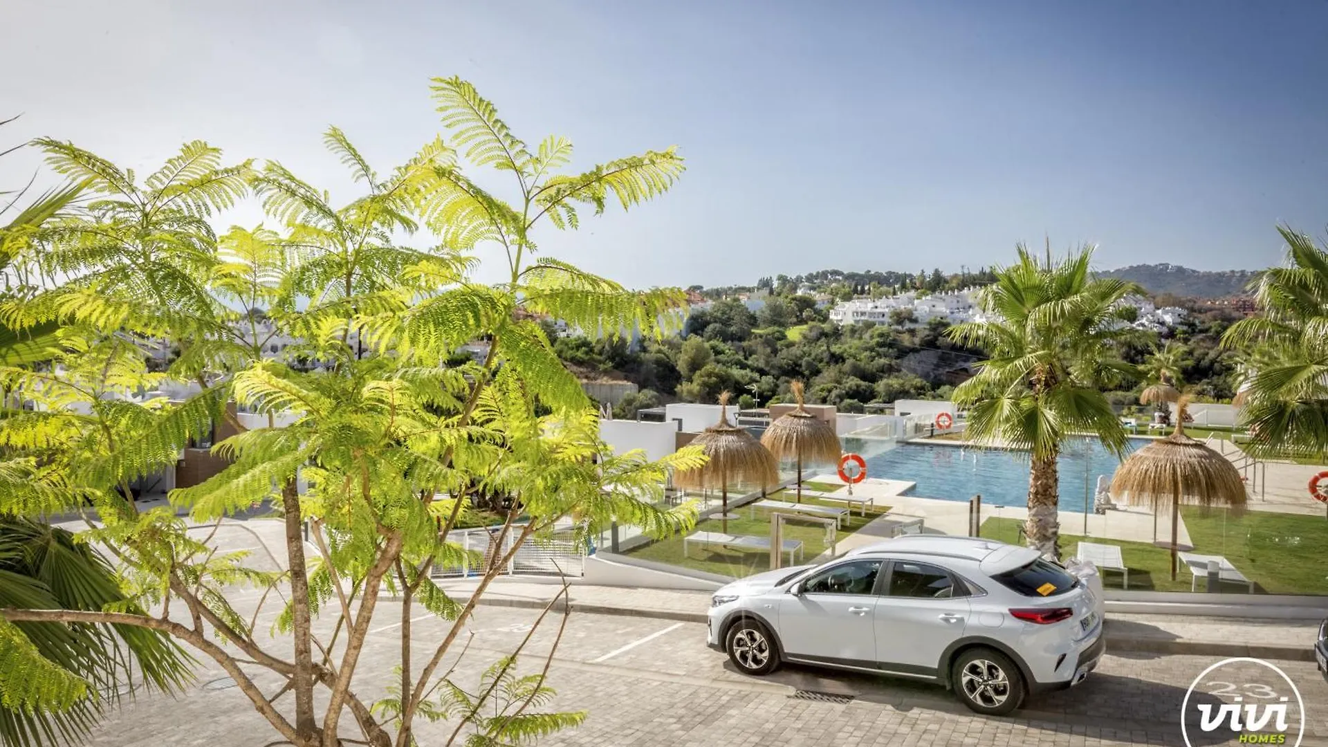 Zoey - Pool, Gym, Terrace & Golf Villa Marbella