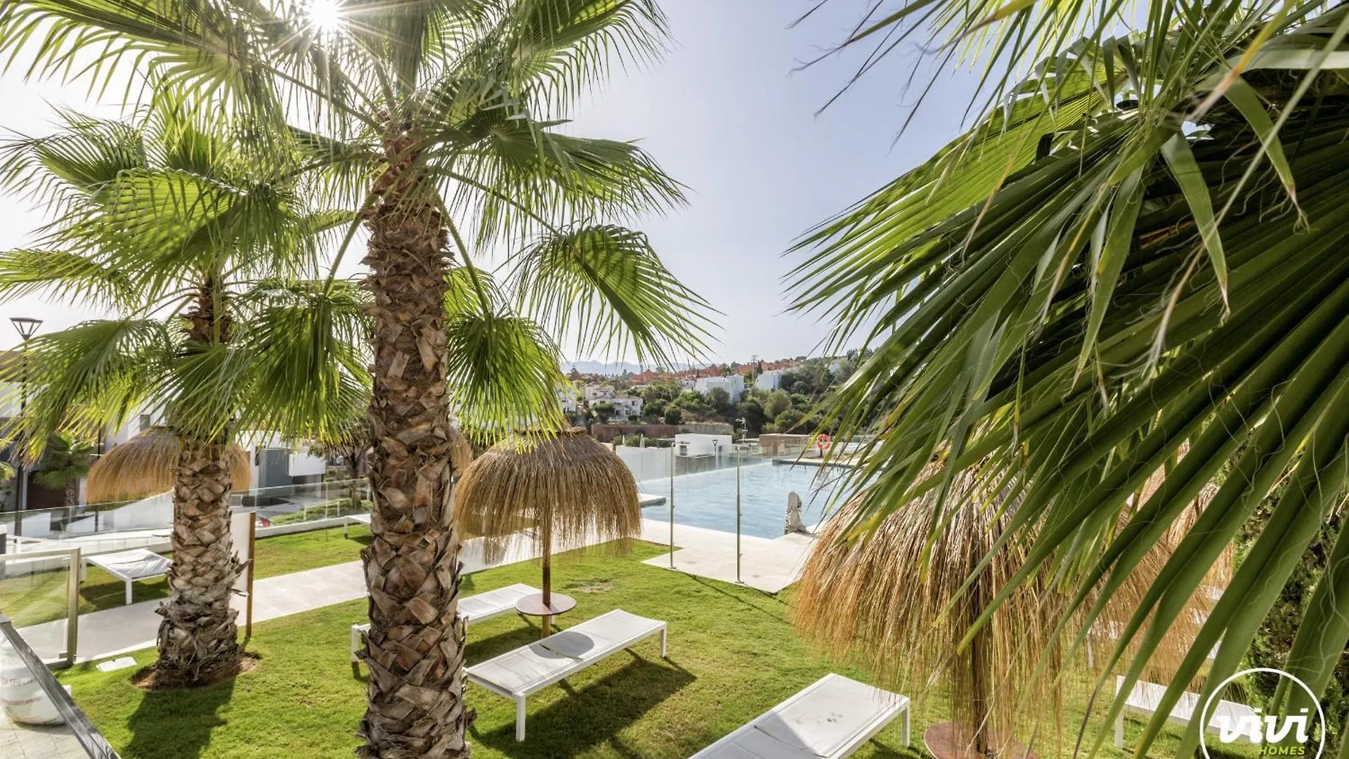 Zoey - Pool, Gym, Terrace & Golf Villa Marbella Spain