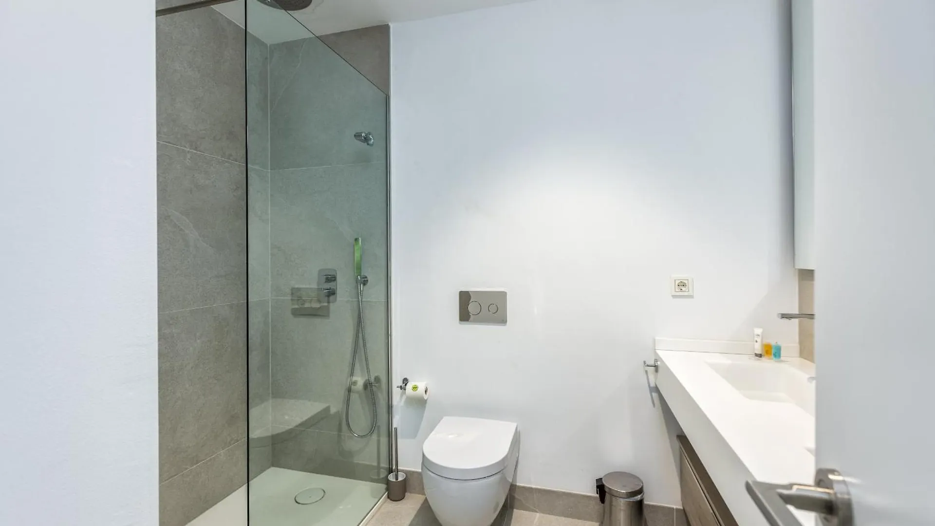 Zoey - Pool, Gym, Terrace & Golf Villa Marbella Holiday home